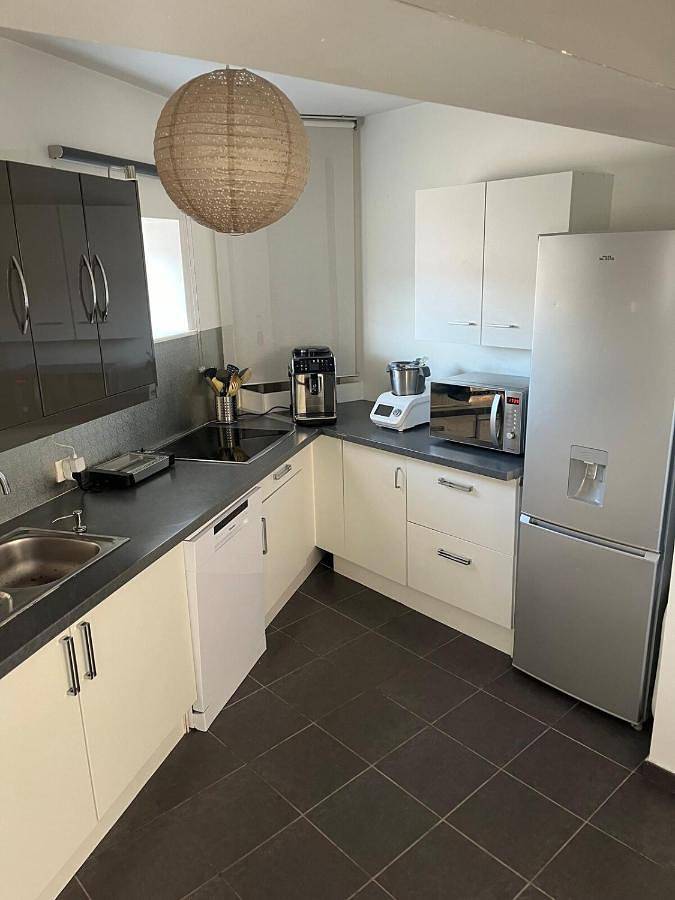 Appartement entier, Spacieux appartement idéal séjour pro famille in Veauche, Montbrison