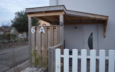 Gîte pour 6 personnes, avec terrasse ainsi que piscine et jacuzzi à Saasenheim