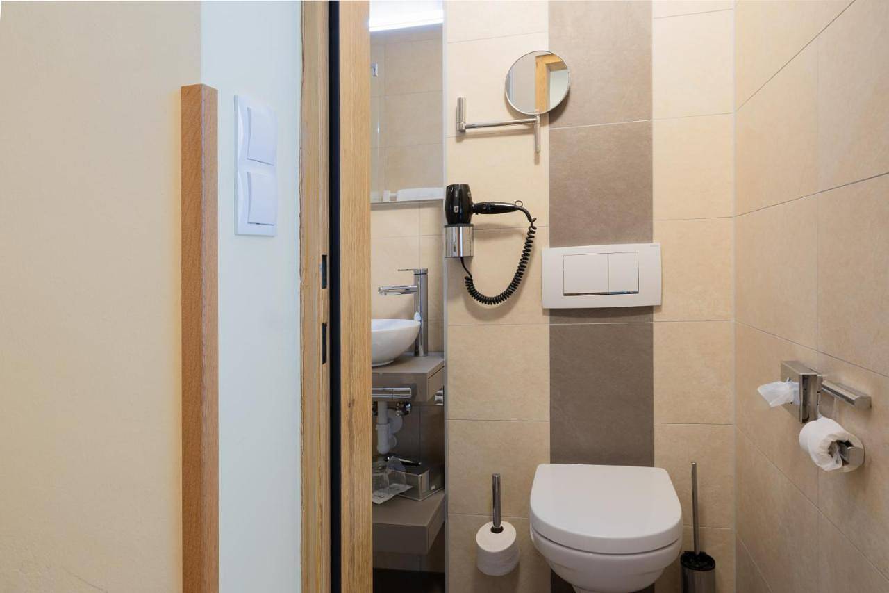 Double Room with Balcony in Krumpendorf am Wörthersee, Klagenfurt-Land