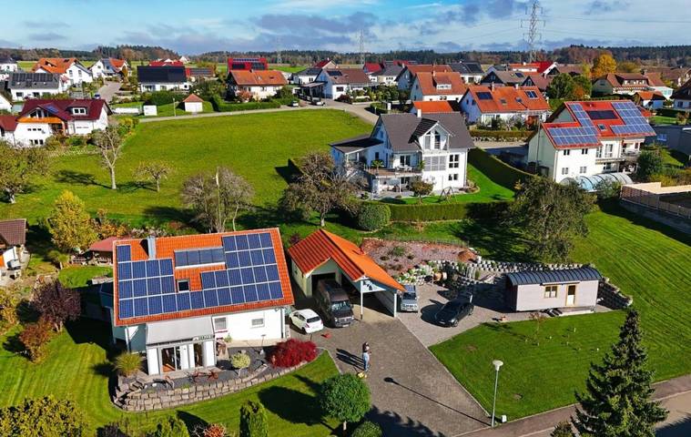 Ferienwohnung für 3 Personen, mit Terrasse und Garten in Sauldorf