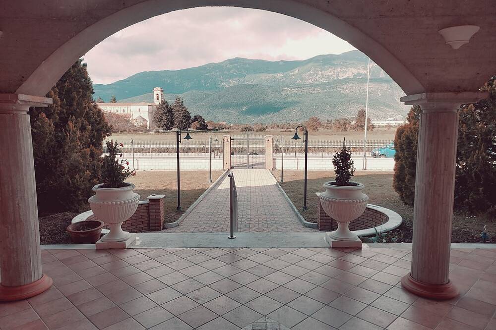 𝓛𝓪 𝓥𝓲𝓵𝓵𝓪 𝓭𝓮𝓲 𝓣𝓪𝓻𝓽𝓾𝓯𝓲 in Corfinio, L'Aquila Province