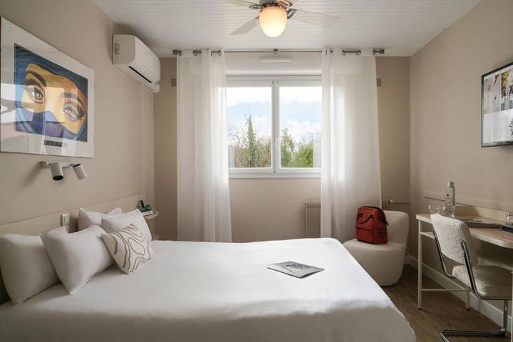 Hôtel pour 2 personnes, avec piscine ainsi que jardin et sauna, animaux acceptés à Saubusse - 3