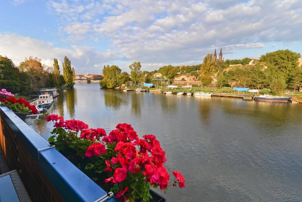 Botel Vodnik in Smíchov, Prag