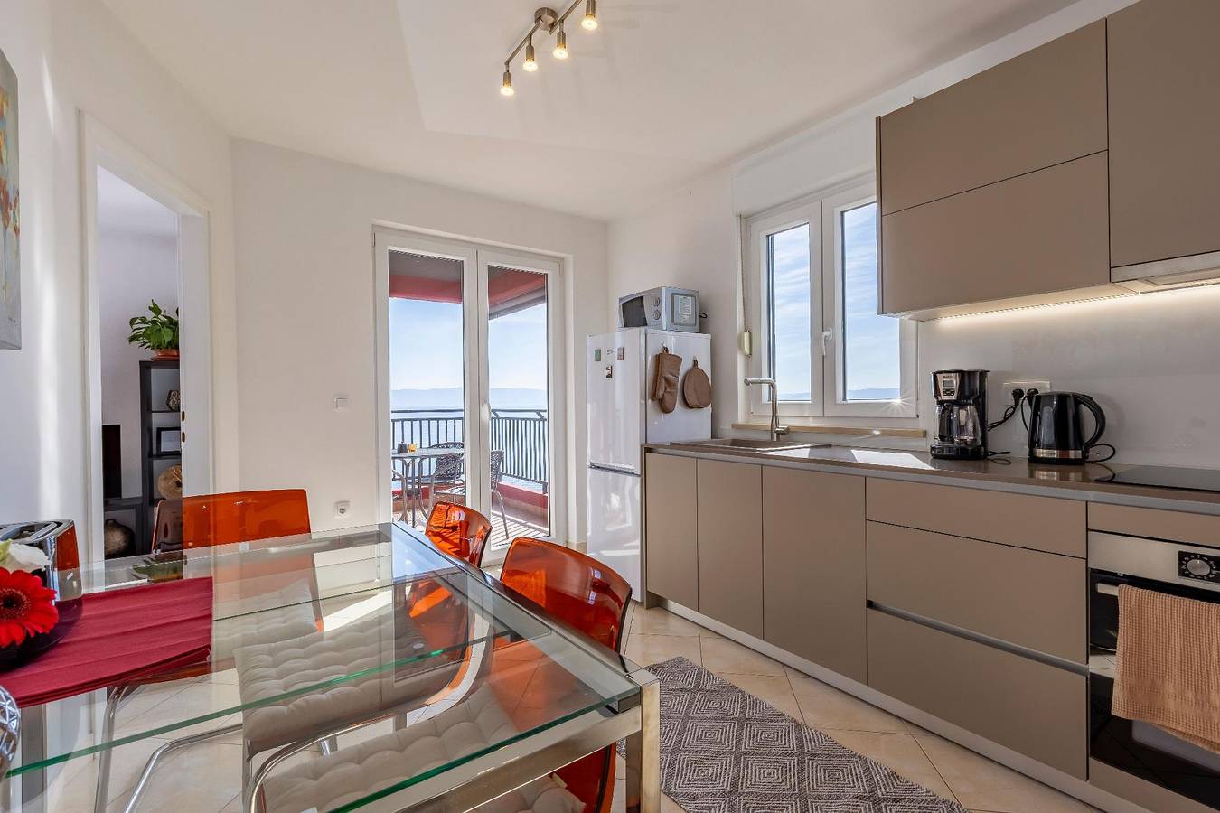 Ganze Ferienwohnung, Red House Apartments Sveta Marina in Sveta Marina, Ostküste Istrien