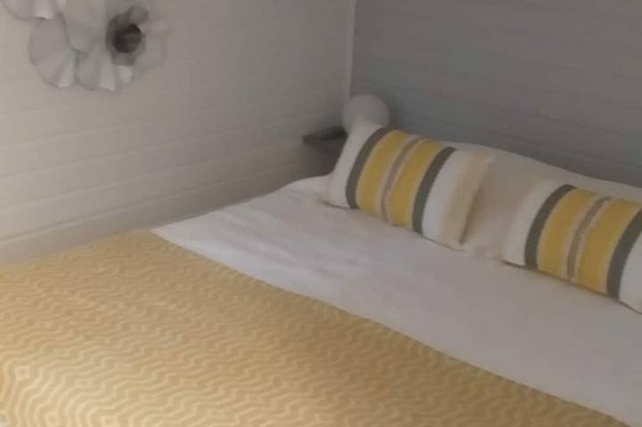 Chalet mit atemberaubendem Meerblick 5 km von St Tropez in Gassin, Mittelmeerküste (Frankreich)