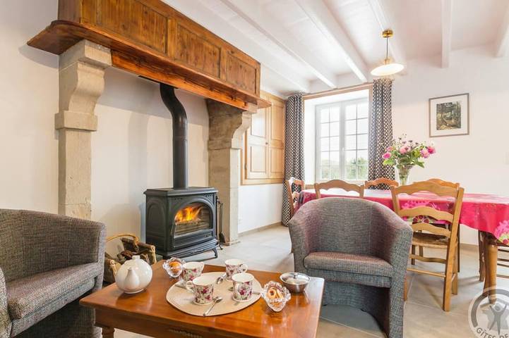 Gîte pour 6 personnes, avec jardin