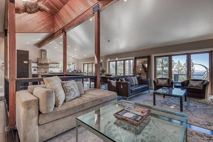 Vacation rental for 8 people, with hot tub and terrace in Diamond Peak