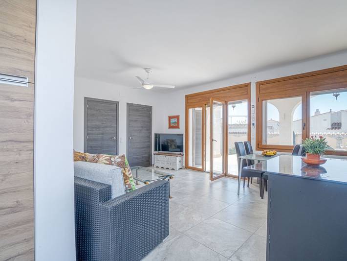 Ferienhaus für 4 Personen, mit Garten und Pool sowie Terrasse in Empuriabrava - 3