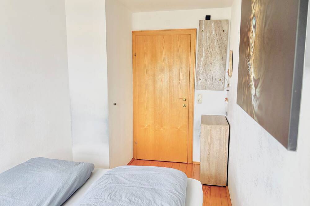 Ganze Wohnung, Gästehaus \"Seeblick\"  Helle Terrassenwohnung am Wallersee v. den Toren Salzburgs in Seekirchen am Wallersee, Bezirk Salzburg-Umgebung