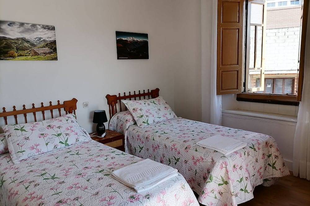 Casa Rural El Cartero in Villacarriedo, Cordillera Cantábrica