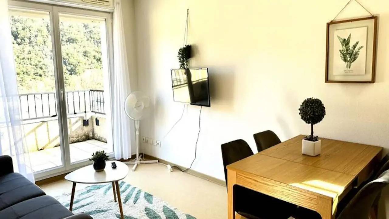 Ganze Ferienwohnung, Ferienwohnung für 5 Personen (43 m²) in Avène in Avène, Lodève und Umgebung