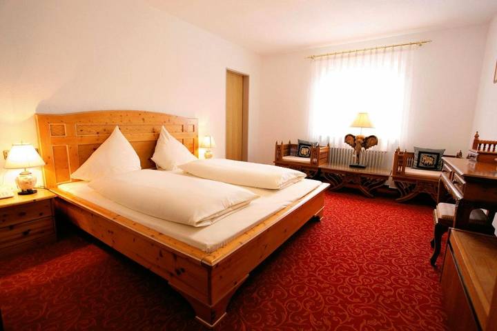 Hotel für 2 Personen, mit Terrasse in Umkirch - 4