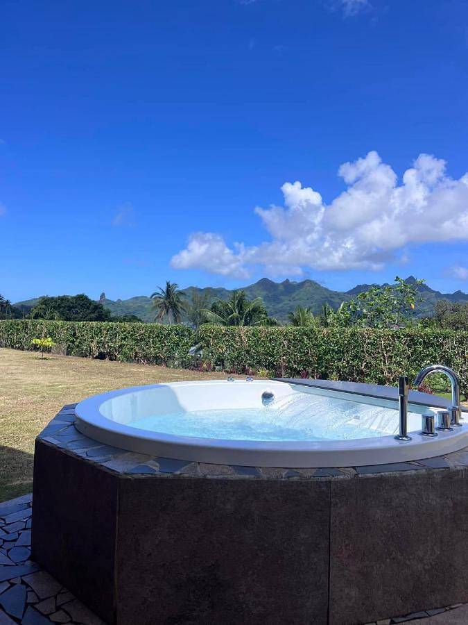 Maison de vacances pour 3 personnes, avec jardin ainsi que terrasse et jacuzzi