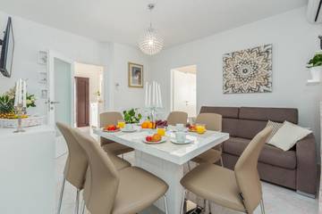 Ferienwohnung für 5 Personen, mit Garten in Funtana