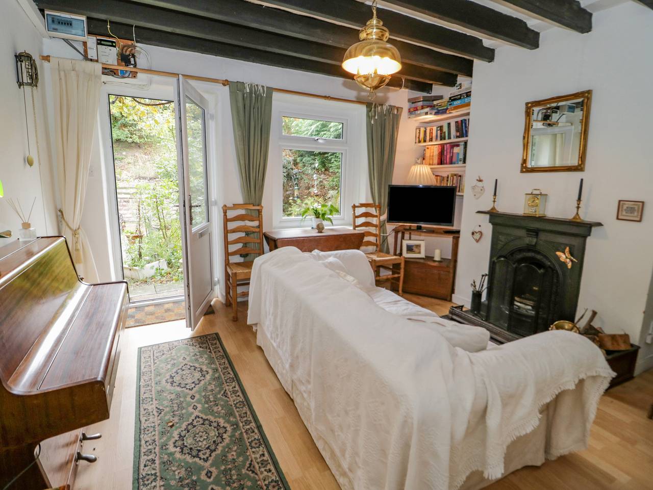 26 Llawr Pentre in Old Colwyn, Conwy region