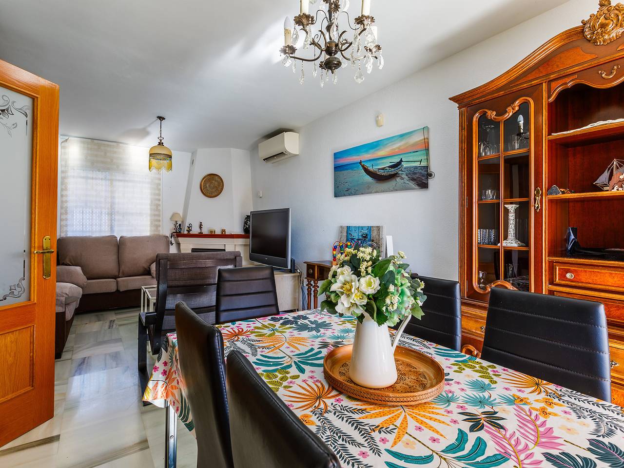 Haus in Torre del Mar mit privatem Pool und Wi-Fi in La Viña (Torre del Mar), Vélez-Málaga