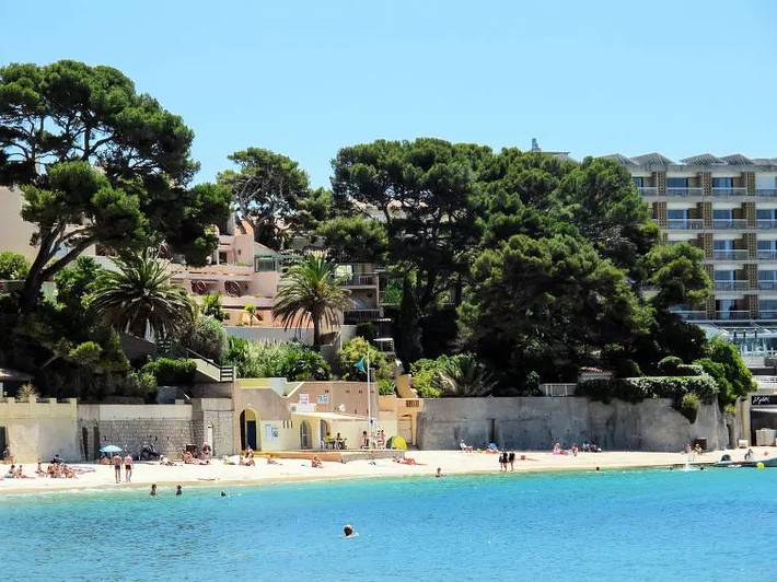 Ferienwohnung für 2 Personen, mit Pool und Garten in Bandol - 2
