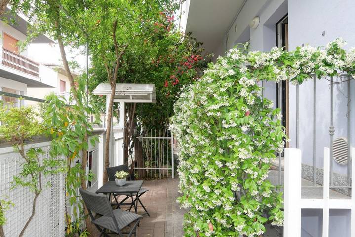 Ferienwohnung für 4 Personen, mit Balkon/Terrasse in Pescara - 2