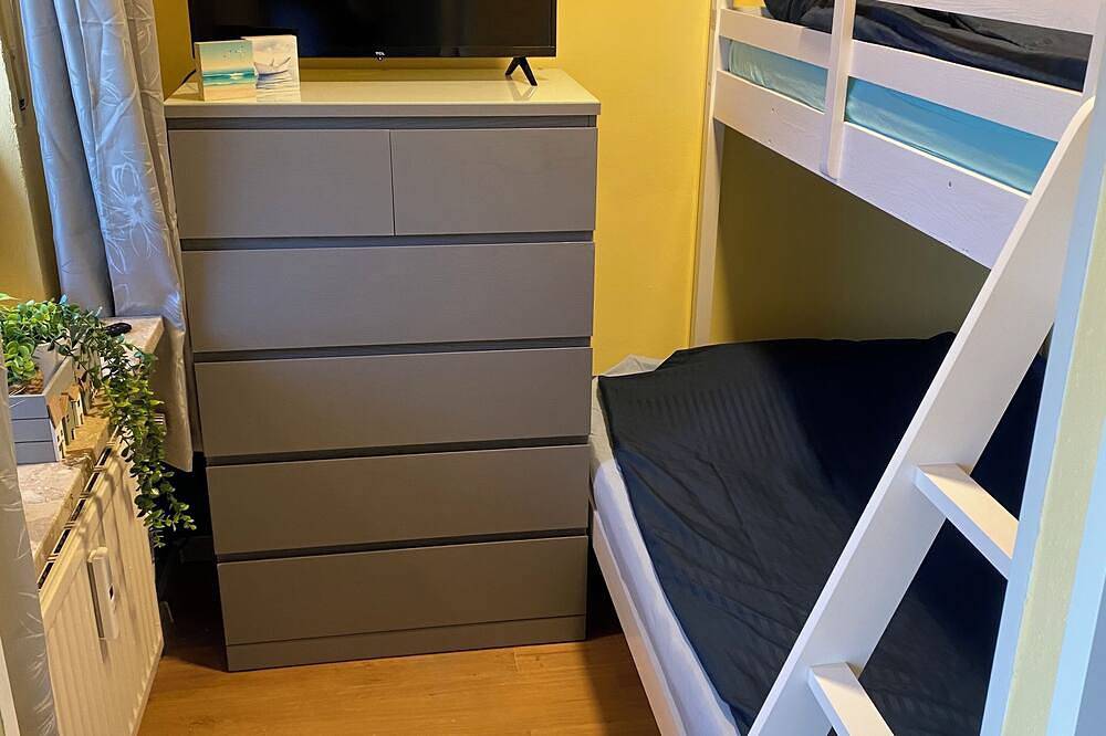 Entire apartment, Cozy nest for a relaxing break * ground floor * up to 5p * dogs * pool * sauna in Burhave, Butjadingen