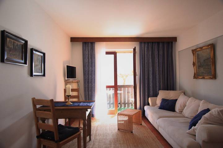 Ganze Ferienwohnung, Ferienhaus Reiteralpe - Ferienwohnung Schärtenspitze, 1-2 Personen, Dusche/Wc, Balkon, 1 Schlafzimmer,Og in Hintersee, Ramsau bei Berchtesgaden
