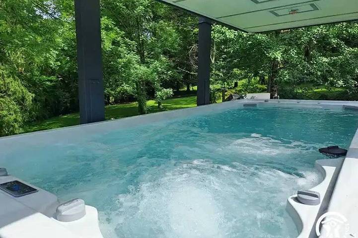 Location de vacances pour 15 personnes à Le Bez