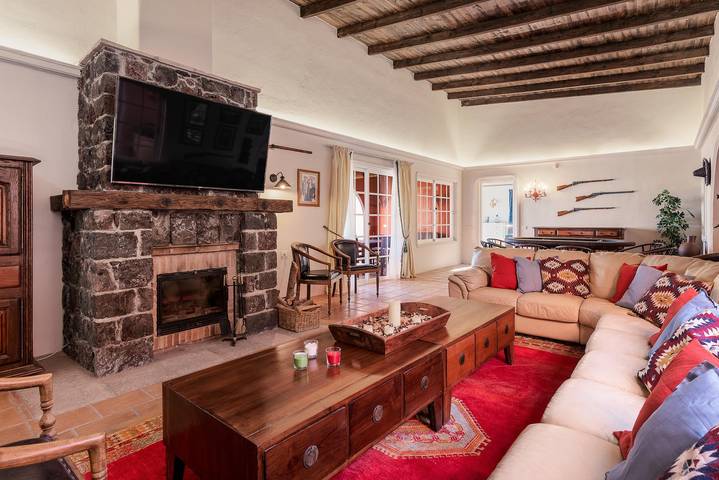 Casa rural para 10 personas, con sauna y jardín además de jacuzzi y terraza en Granadilla de Abona - 2