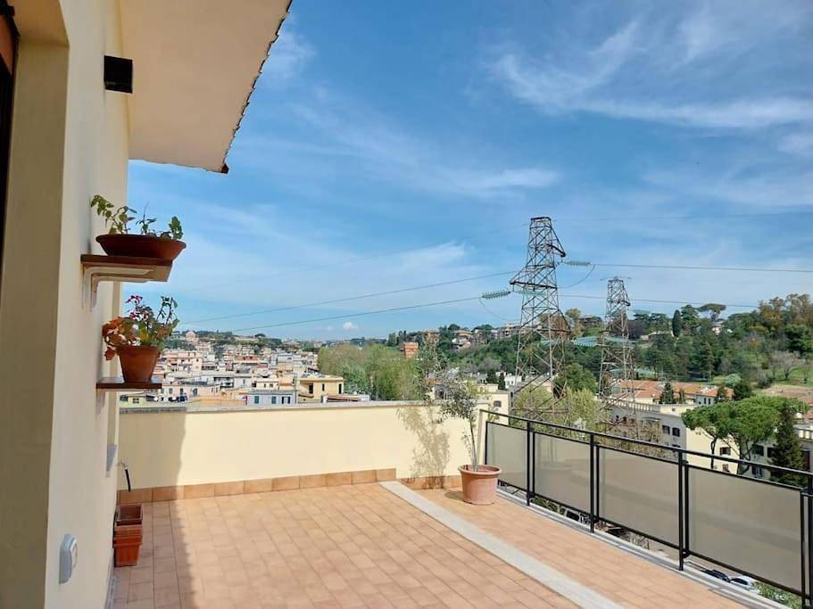 Appartamento intero, One-Bedroom Apartment in Roma, Provincia di Roma