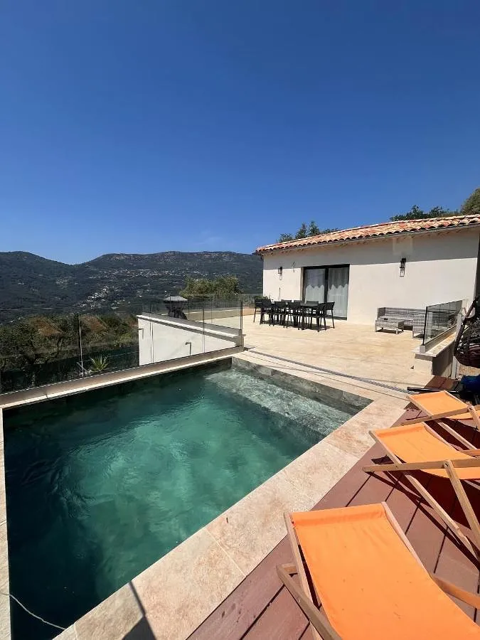 Chalet para 10 personas, con piscina además de jardín y vistas, Se admiten mascotas - 1