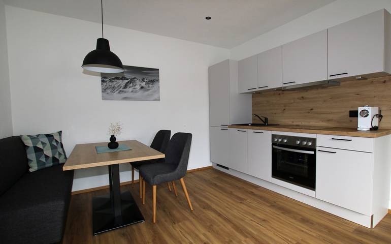 Gîte pour 4 personnes, avec balcon à Oetz - 4