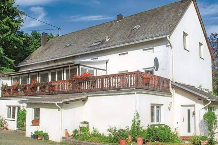 Ferienhaus für 20 Personen, mit Garten und Sauna, mit Haustier