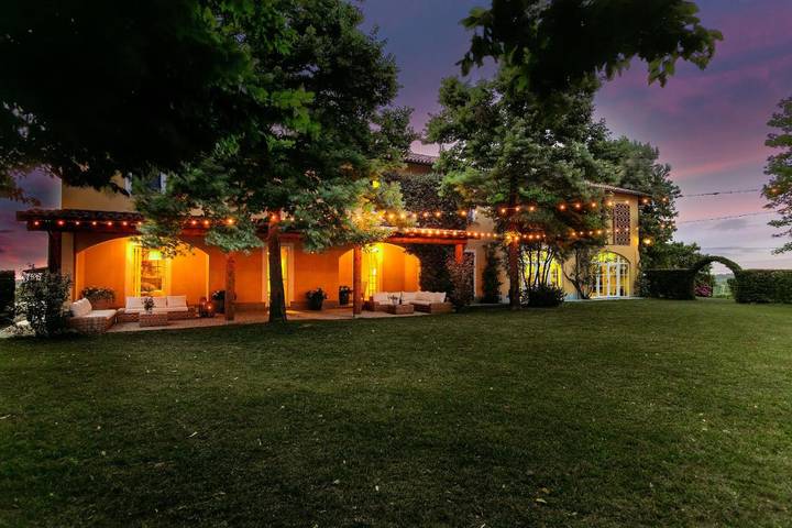 Hôtel pour 2 personnes, avec jardin ainsi que vue et terrasse