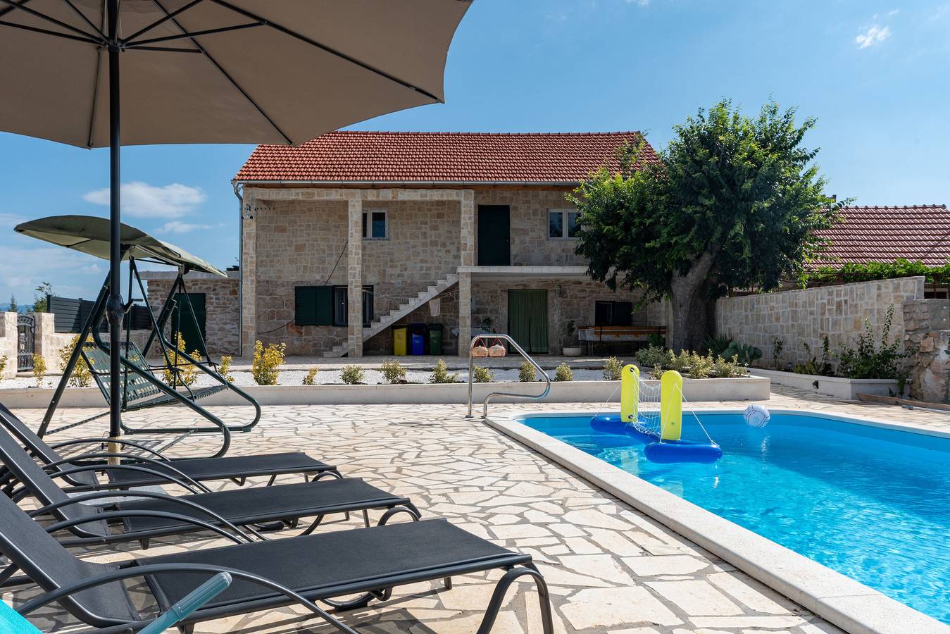 House Skarpini Dvori Peaceful Retreat in Dalmatinisches Zagora