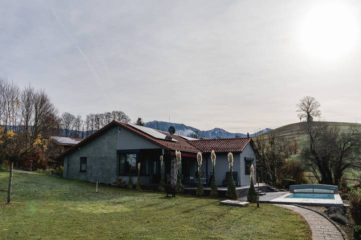 Ferienhaus für 6 Personen, mit Pool und Garten sowie Sauna und Seeblick im Chiemgau - 4