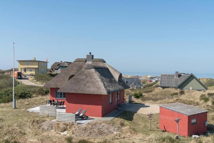 Ferienhaus mit Meerblick für 4 Personen, mit Ausblick in Henne Strand