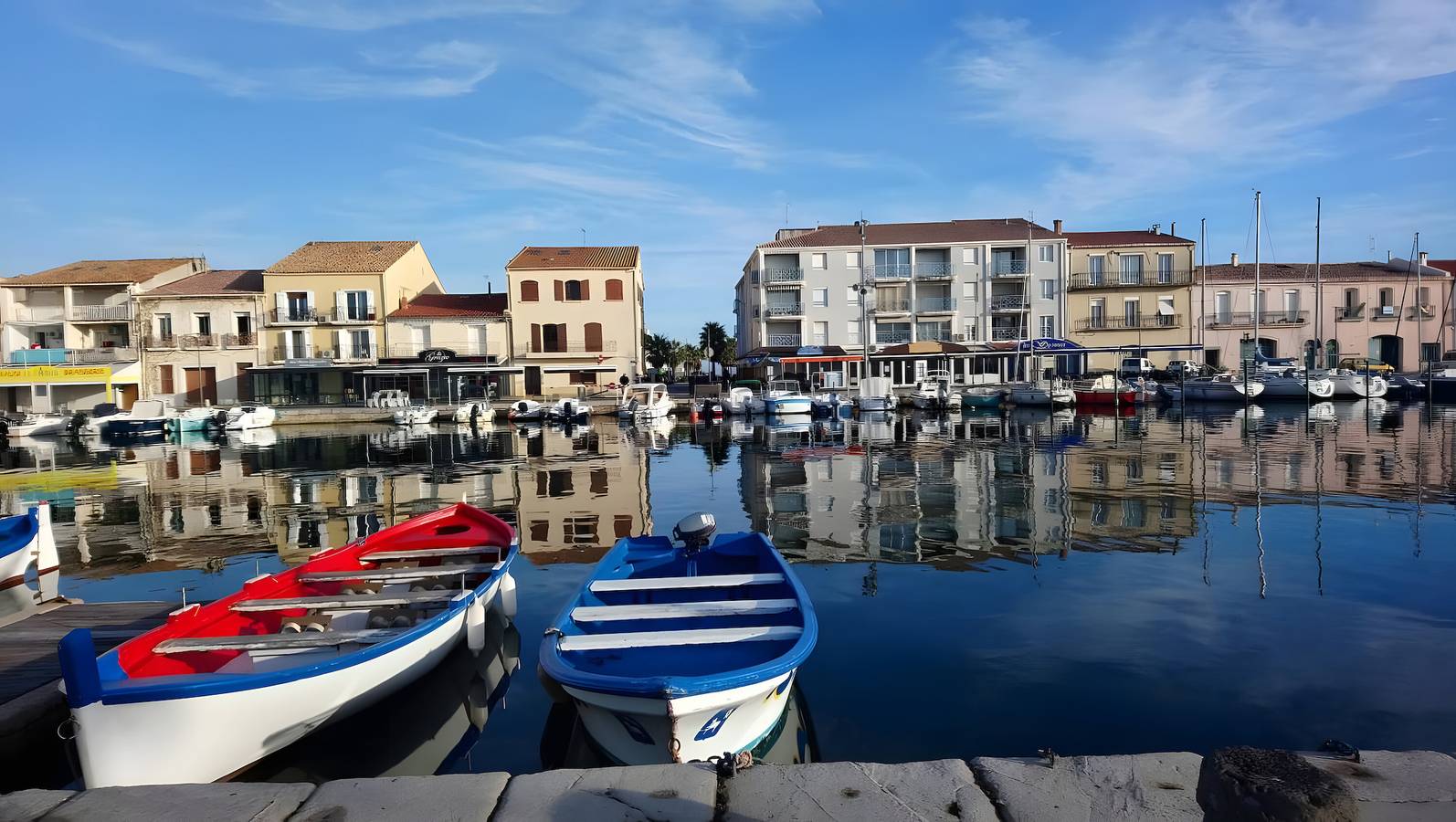 Apartamento entero, T2 Le Vent Dans Les Voiles 4 estrellas con vistas al mar in Mèze, Côte d'Améthyste