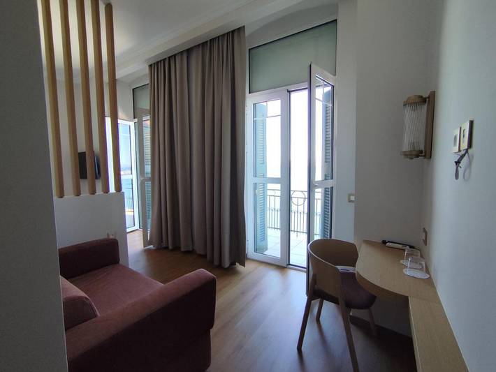 Hôtel pour 3 personnes, avec terrasse et vue dans Gytheion - 4