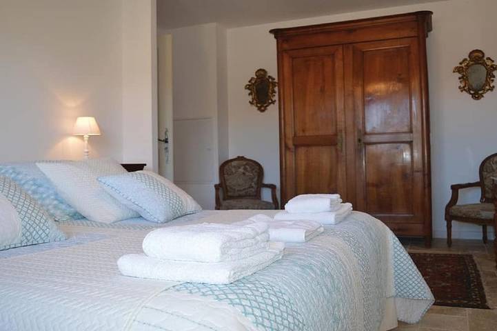 Location de vacances pour 6 personnes, avec jardin à Sisco - 4