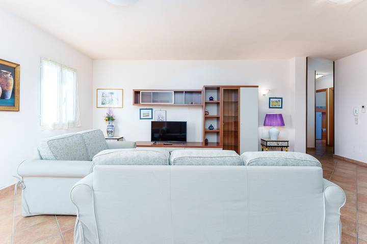 Casa Vacanze Gandelli mit privater Terrasse, WLAN und Klimaanlage in Orosei, Golf von Orosei