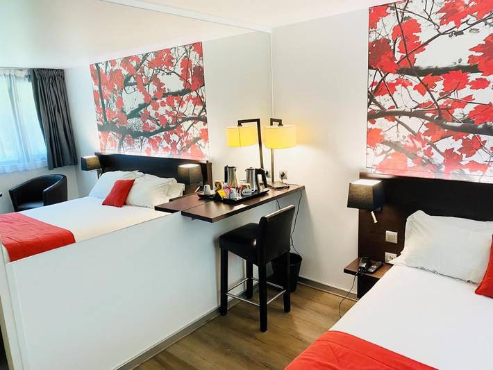 Hôtel pour 2 personnes, avec jardin et terrasse à Plaisir (Yvelines) - 4