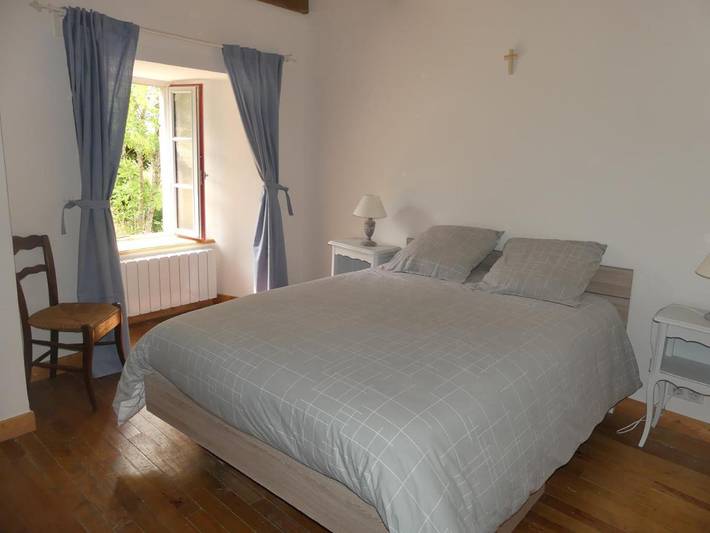 Location de vacances pour 8 personnes, avec jardin et vue à Dienne - 2
