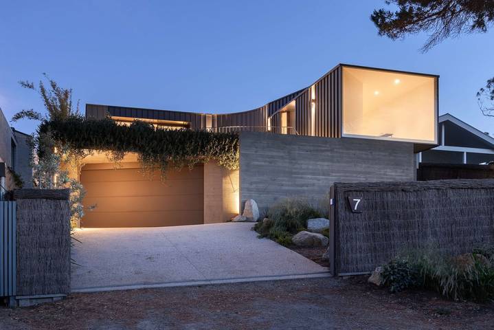 Holiday home for 10 people, with balcony, child-friendly in Sorrento (Victoria)