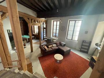 Gîte pour 4 personnes, avec terrasse à Avallon