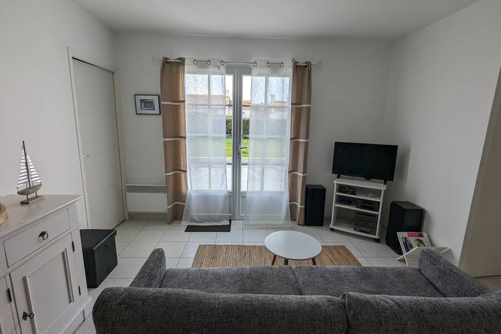 Location de vacances pour 4 personnes, avec jardin, adapté aux familles dans Plage Clemenceau La Tranche Sur Mer - 2