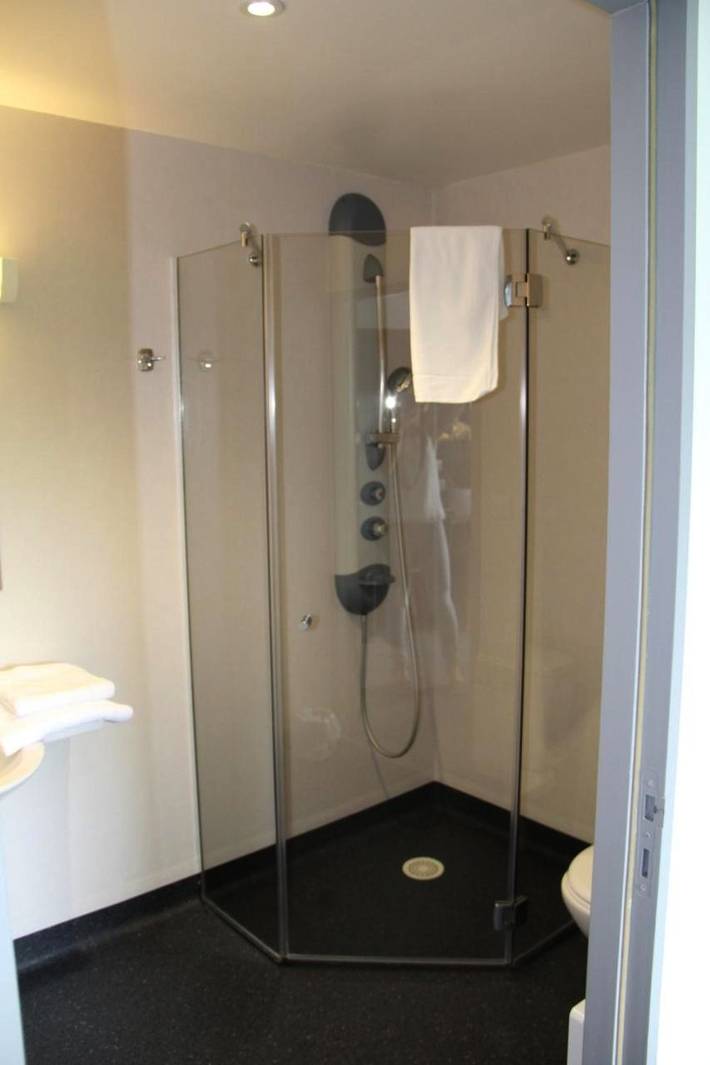 Hôtel pour 2 personnes, avec vue et terrasse dans Valence d'Agen - 4