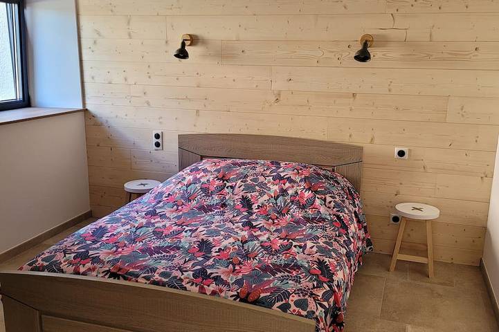 Gîte pour 14 personnes, avec jardin ainsi que jacuzzi et terrasse à Tendon (Vosges) - 2