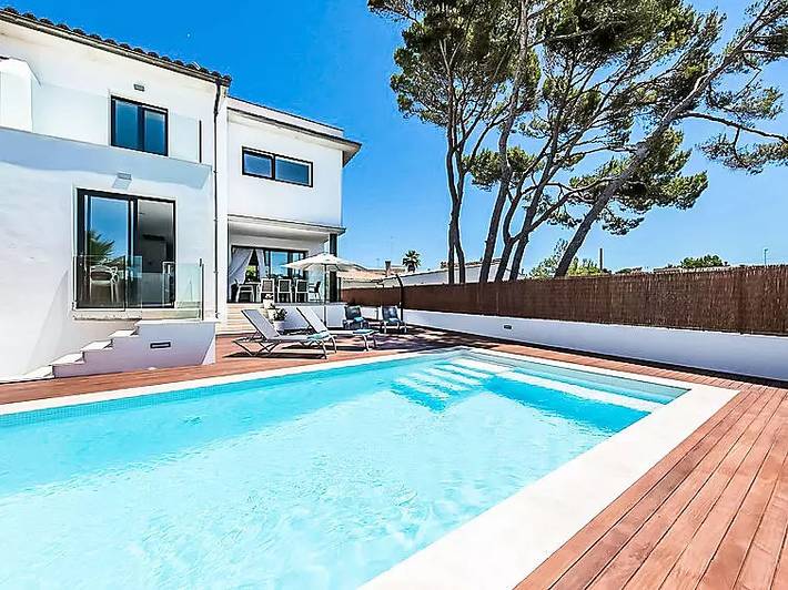 Luxus-Finca für 8 Personen, mit Balkon und Terrasse sowie Garten und Pool in Can Picafort - 4