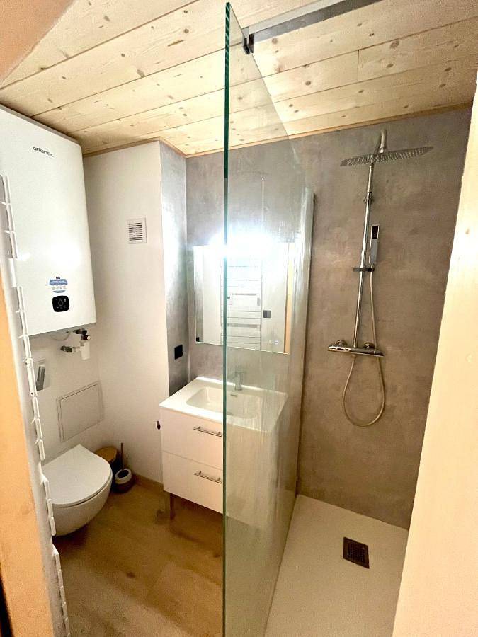 Appartement entier, Séjour confortable avec vue sur les pistes in Mouthe-Lac et Mont d’Or, Jura Francais