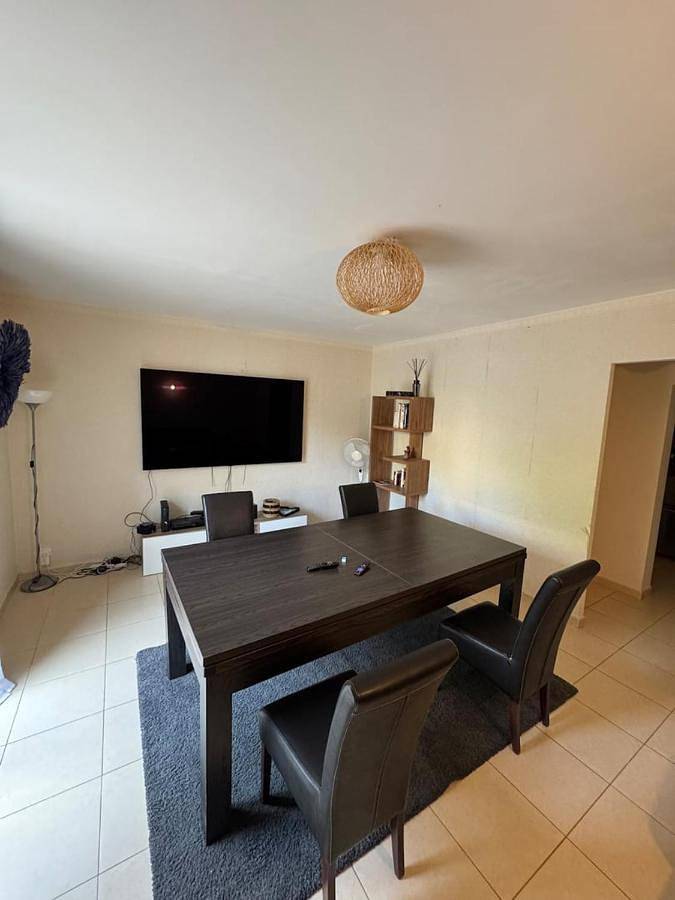 Gîte pour 4 personnes, avec terrasse à Saint-Marc-Jaumegarde