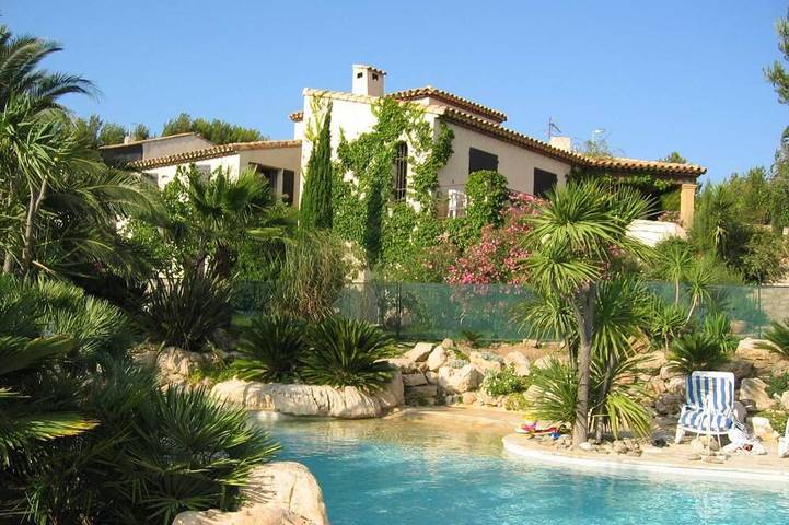 Appartement de vacances pour 4 personnes, avec piscine ainsi que jardin et terrasse - 1