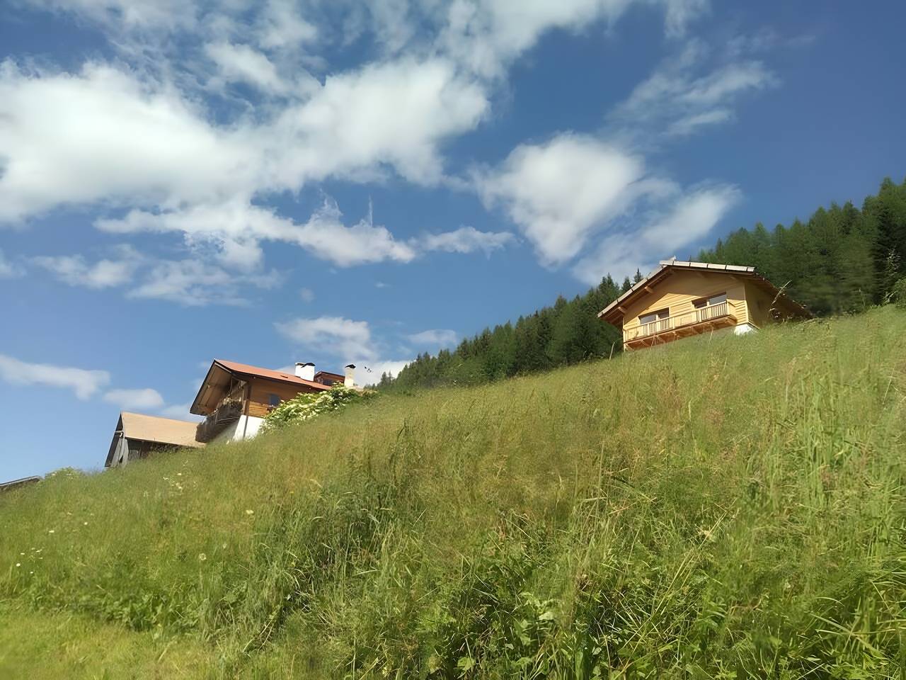 Ganze Wohnung, Ferienwohnung 'Kuhglocke' mit Bergblick, privater Terrasse und Wi-Fi in Sarntal, Sarntaler Alpen